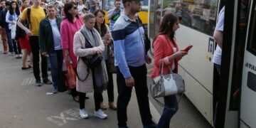 В Україні маршрутки замінять неолайнерами