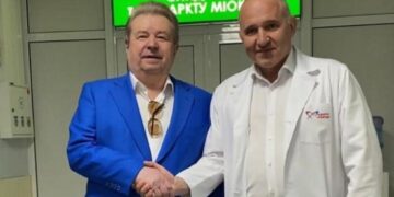 Михаил Поплавский подарил дорогое оборудование для Института сердца