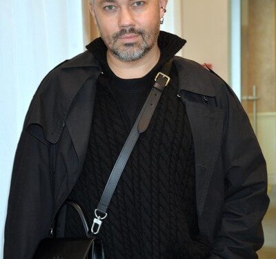 Александр Рогов о наряде Жасмин: «Похожа на хрюху из «Ну, погоди!» |