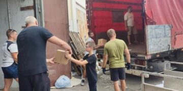 Черкаські спортсмени допомогли розвантажити 20 тонн гуманітарної допомоги