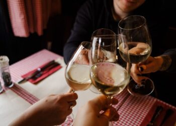 В Україні зникнуть назви «коньяк» і «шампанське»