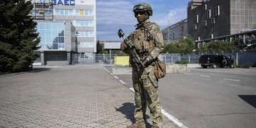 РФ угрожает остановить работу Запорожской атомной электростанции