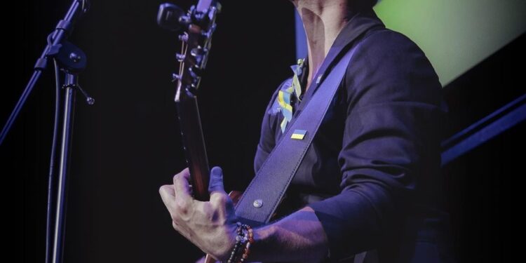 «Далі ми самі»: новий альбом Сергія Бабкіна до Дня Незалежності |