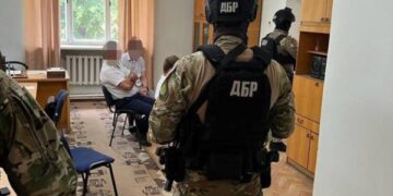 ДБР викрило начальника таможенного посту Рені на вимаганні грошей у експортерів зернових