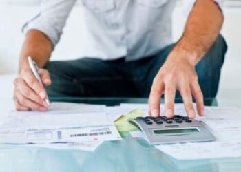 “Могут начаться бунты”: Что не так с налоговой реформой от Офиса президента