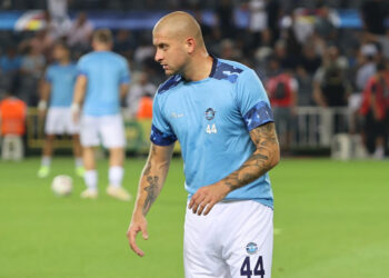 Ракицкий получил прямую красную карточку в матче чемпионата Турции (23 августа 2022 г.) — Новости футбола