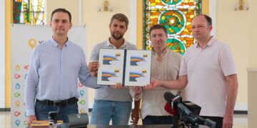 У Львові урочисто погасили поштову марку «Доброго вечора, ми з України» – Новини Львова та області