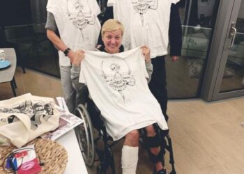 Порошенко привіз до екс-голови НБУ в Лондон незвичайний подарунок