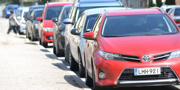 ФТС напоминает о продлении срока временного ввоза машин в РФ для личного пользования — АВТО НОВОСТИ