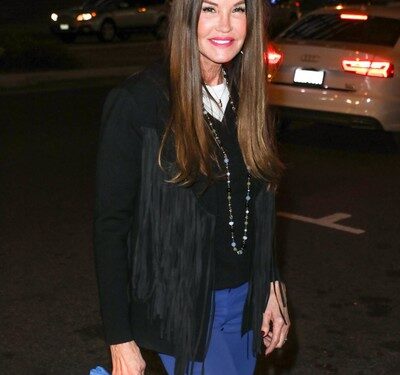 Из стервы-красотки в морщинистую бабулю: как безобразно постарела ведьма Дженис Дикинсон |