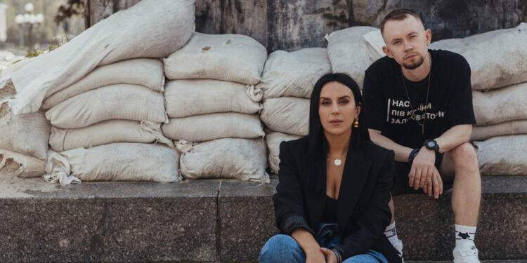 «Коли закінчаться війни»: спільний трек Джамали й Freel |