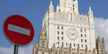 Німеччина через санкції заблокувала десять російських літаків