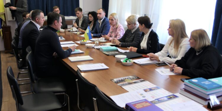 Противодействие домашнему насилию: эксперты обсудили создание рабочей группы — Суспільство Одеси
