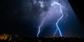 В Одесі ліквідували наслідки сильної зливи (ФОТО) | Одеський Монітор