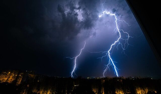 В Одесі ліквідували наслідки сильної зливи (ФОТО) | Одеський Монітор