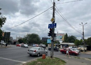 В Одесі оновлюють дорожну розмітку та встановлюють знаки | Надзвичайні події Одесса та область