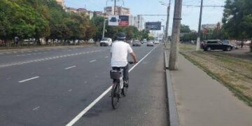 В Одесі продовжують облаштовувати велодоріжки | Надзвичайні події Одесса та область