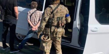 В Одесі затримали шпіона біля будови обласної адміністрації | Надзвичайні події в Одесі