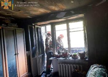 В Одеській області загорівся багатоповерховий житловий будинок | Надзвичайні події Одесса та область