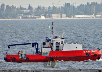 В устье Дуная украинское судно подорвалось на мине