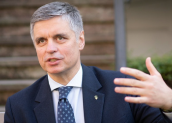 Велика Британія передасть Україні два протимінні кораблі з власного флоту — Пристайко