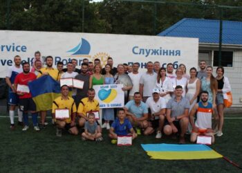 Волонтёрский матч и донаты на благотворительность: в Измаиле играли в футбол команды двух самых известных общественных организаций —  (ФОТО)