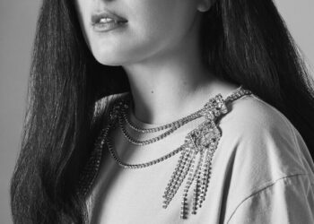 We Must Think: новий трек джазової співачки Лаури Марті |