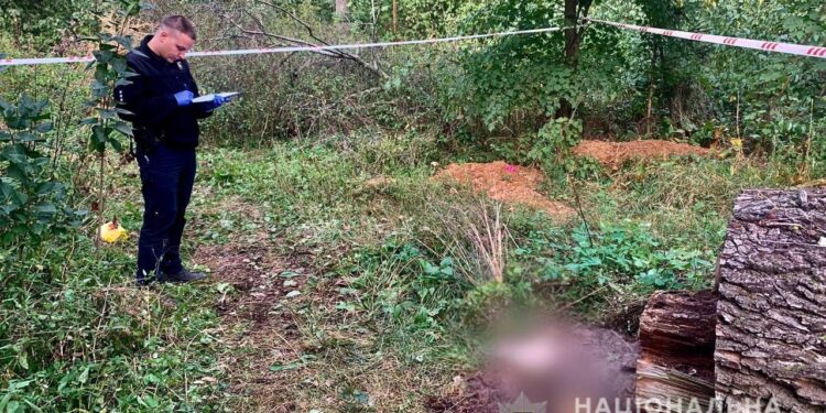 У Мощуні знайдено останки розстріляної рашистами людини, — поліція  | Кримінальні новини