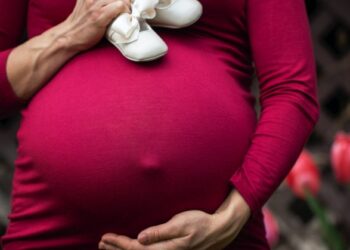 В Минздраве рассказали, как беременным украинкам за границей открыть больничный