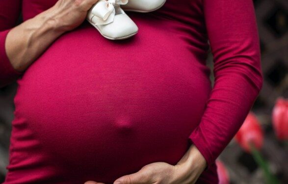 В Минздраве рассказали, как беременным украинкам за границей открыть больничный