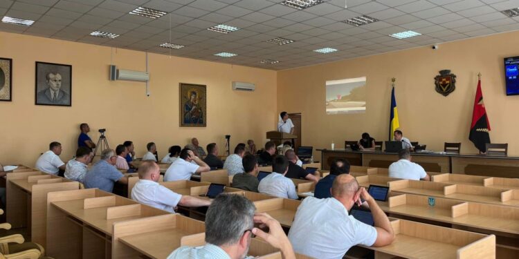 Відремонтують дах Народного Дому, хірургічний корпус у лікарні та облаштують помешкання для переселенців: на що виділили кошти з міського бюджету? – Новини Львова та області