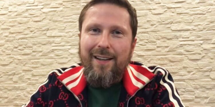 Анатолій Шарій подякував Петру Порошенку за безоплатний піар