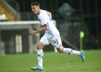 Болельщики назвали Артема Беседина лучшим игроком матча «Динамо» — АЕК (16 сентября 2022 г.) — Новости футбола