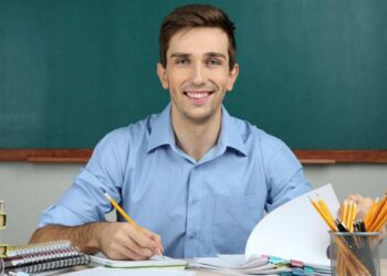 Вчителі отримають разову виплату у розмірі 21 тисячі гривень, але не всі