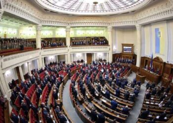 Плати долги: депутат хочет вернуть принудительное выполнение решений судов