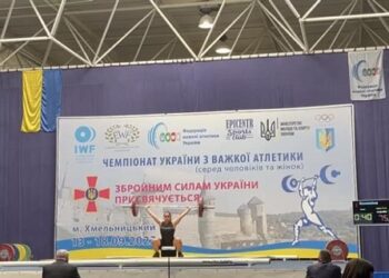 Черкаські важкоатлетки виконали норматив Майстра спорту на чемпіонаті України