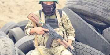 Истории войны: раненого одесского пограничника спасли жители Херсона