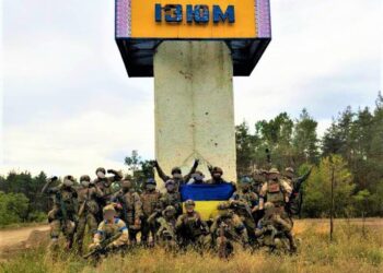 «Изюм наш» — воины ВСУ опубликовали видео из освобожденного Изюма