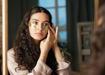 Патчи для глаз: зачем они нужны и как ими пользоваться |