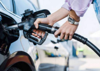 Топливо будет дорожать: Верховная Рада утвердила возврат налогов