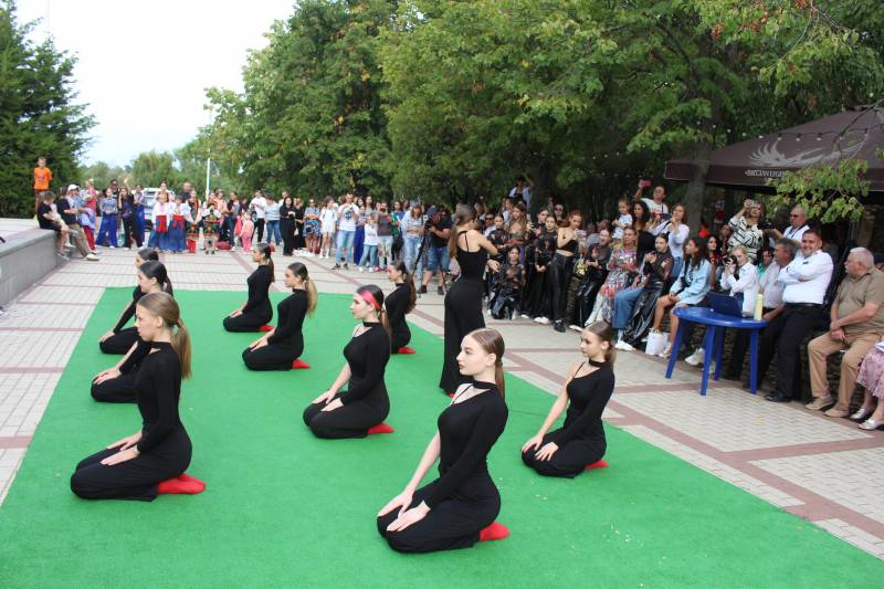 В Измаиле прошёл большой концерт под открытым небом в поддержку ВСУ - Город 24 (ФОТО)