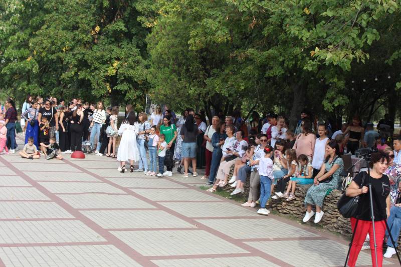 В Измаиле прошёл большой концерт под открытым небом в поддержку ВСУ - Город 24 (ФОТО)