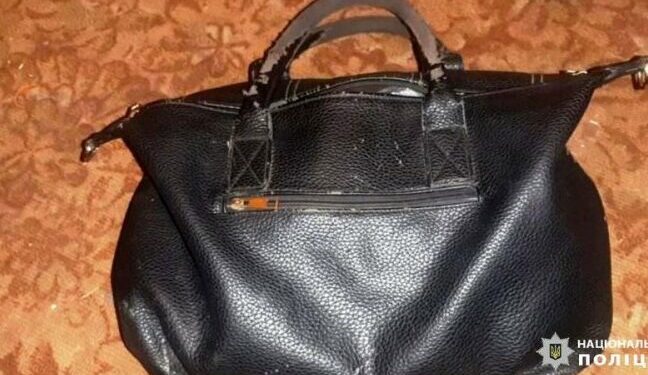 В Одеській області жінка відібрала гроші у літньої сусідки — Новини Одеської області