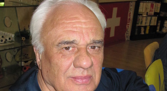 Футбол. «Наполеон» для фартового Поркуші: легендарний форвард відзначає 78-річчя