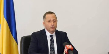 В Україні почали боротьбу з одягом, який тоннами завозиться під виглядом «гуманітарки»