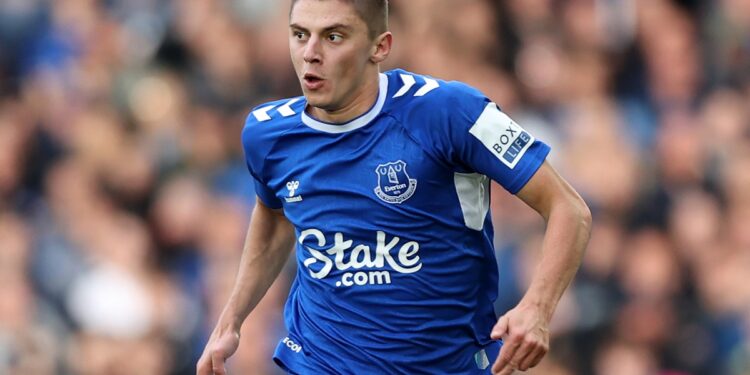 Миколенко получил среднюю оценку за игру против «Кристалл Пелас» от Whoscored (23 октября 2022 г.) — Новости футбола