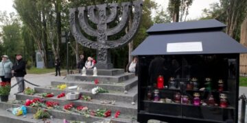 У Києві вшанували пам’ять жертв Бабиного Яру міжконфесійною молитвою