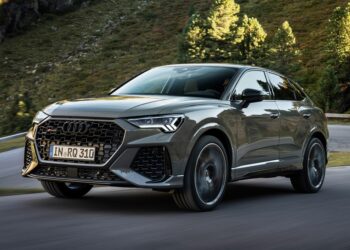 Audi отмечает десятилетие RS Q3 спецверсией с иной внешностью и изменённым салоном — АВТО НОВОСТИ