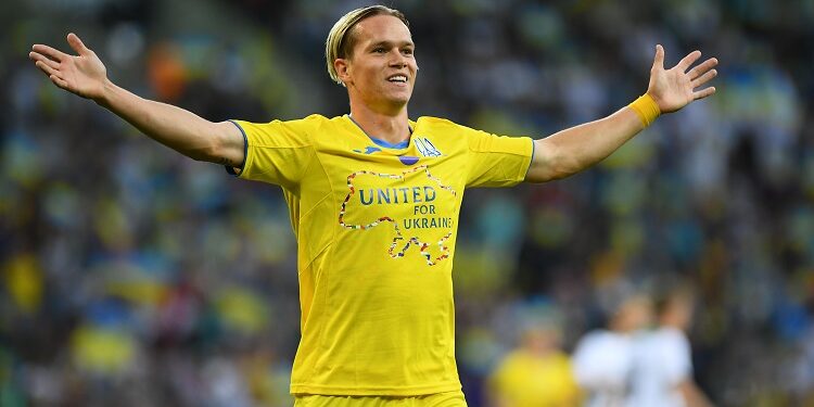 Михаил Мудрик: «Все считают, что самый сложный матч будет против Испании, но я думаю, что и с Румынией» (25 октября 2022 г.) — Новости футбола