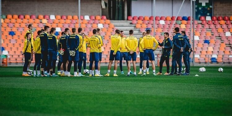 Владислав Ванат: «Сборную Украины никто не испугает, если мы будем играть в свой футбол» (25 октября 2022 г.) — Новости футбола